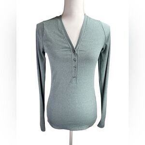 Athleta‎ Rib Long Sleeve Shirt Sz XSHenley Green V Neck Button Top